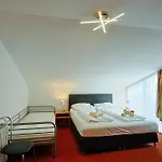 Hotel Goetznerhof - Self-check-in Innsbruck
