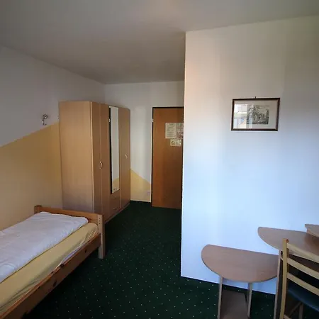 Hotel Goetznerhof - Self-check-in Innsbruck