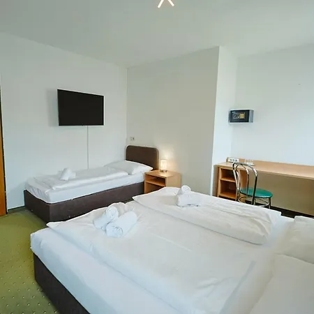 Goetznerhof - Self-check-in Hotel 3*