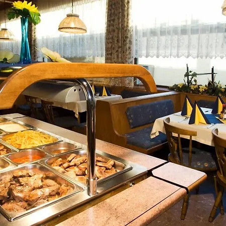 Hotel Goetznerhof - Self-check-in 3*