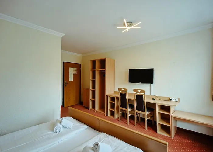 Goetznerhof - Self-check-in 3* Инсбрук