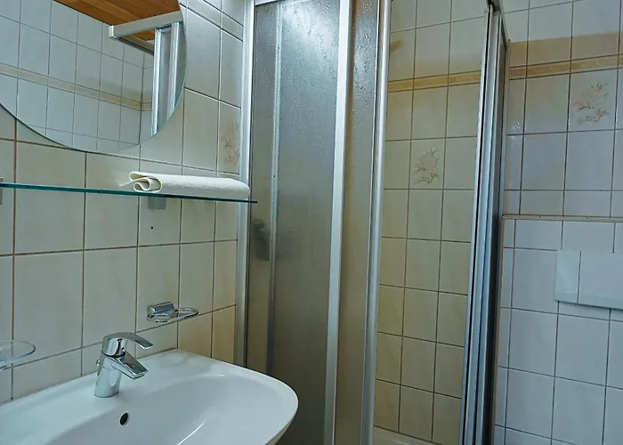 Отель Goetznerhof - Self-check-in 3*