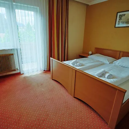 Goetznerhof - Self-check-in Hotel Innsbruck